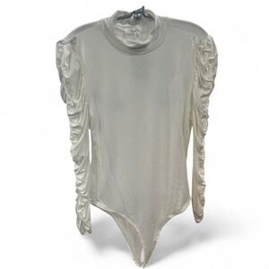Women's cream long sleeve bodysuit w ruched sleeves‎ NWT from Love Tree size xl